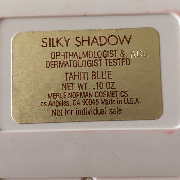 vintage unused Merle Norman Cosmetics, Tahiti Blue silky shadow - Picture 3 of 4
